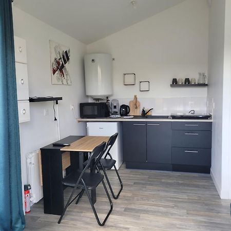 Le Studio Saint-Pierre-Montlimart Zewnętrze zdjęcie